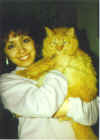 Mommy & Big Oinky.jpg (749657 bytes)